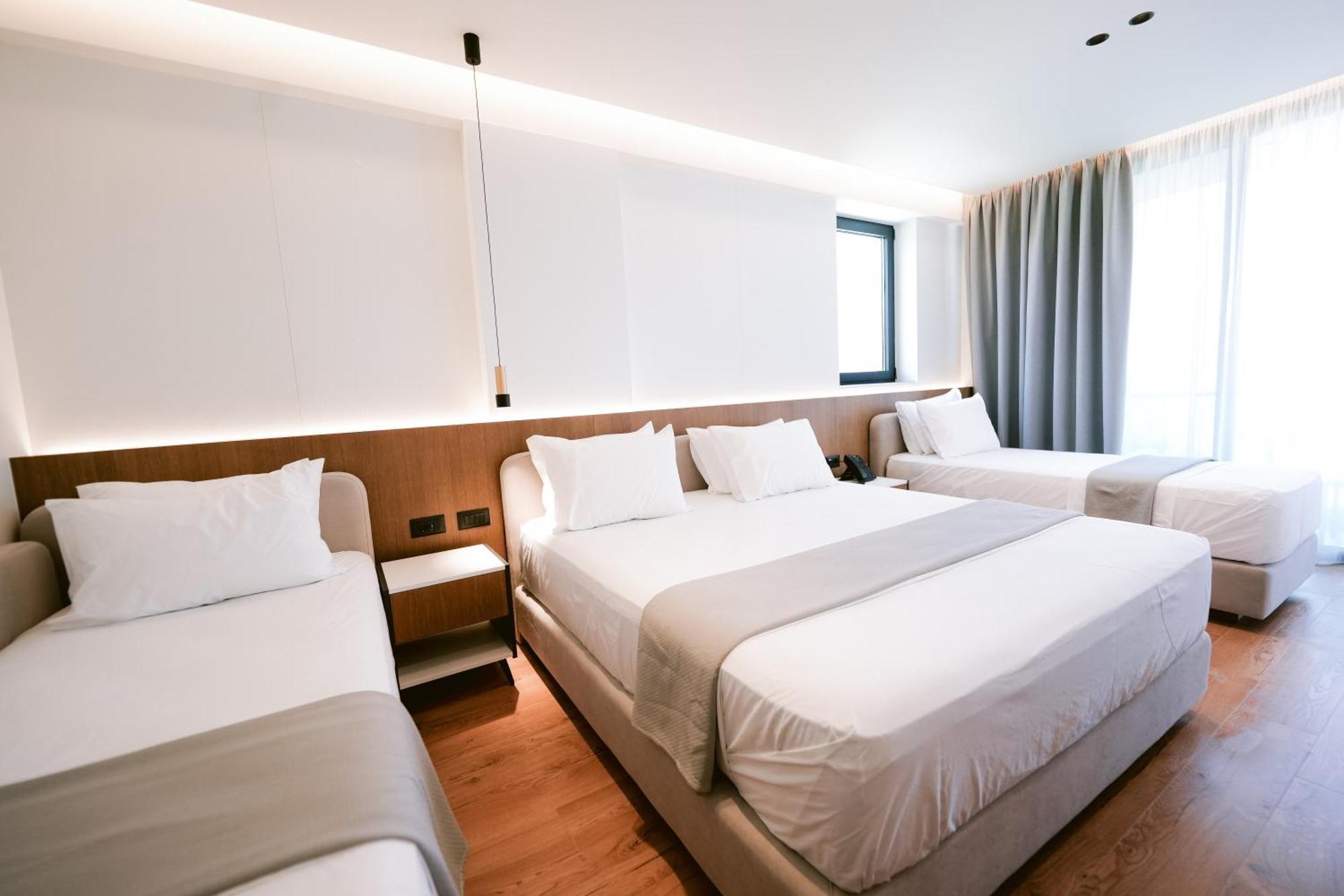 Euro Hotel Ksamil Dış mekan fotoğraf