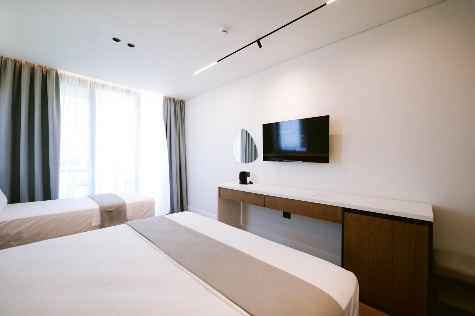 Euro Hotel Ksamil Dış mekan fotoğraf