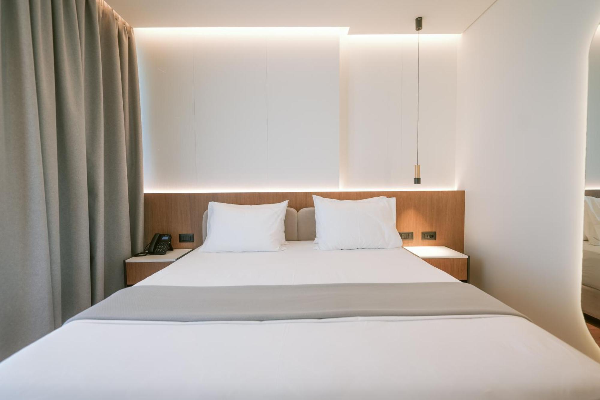 Euro Hotel Ksamil Dış mekan fotoğraf