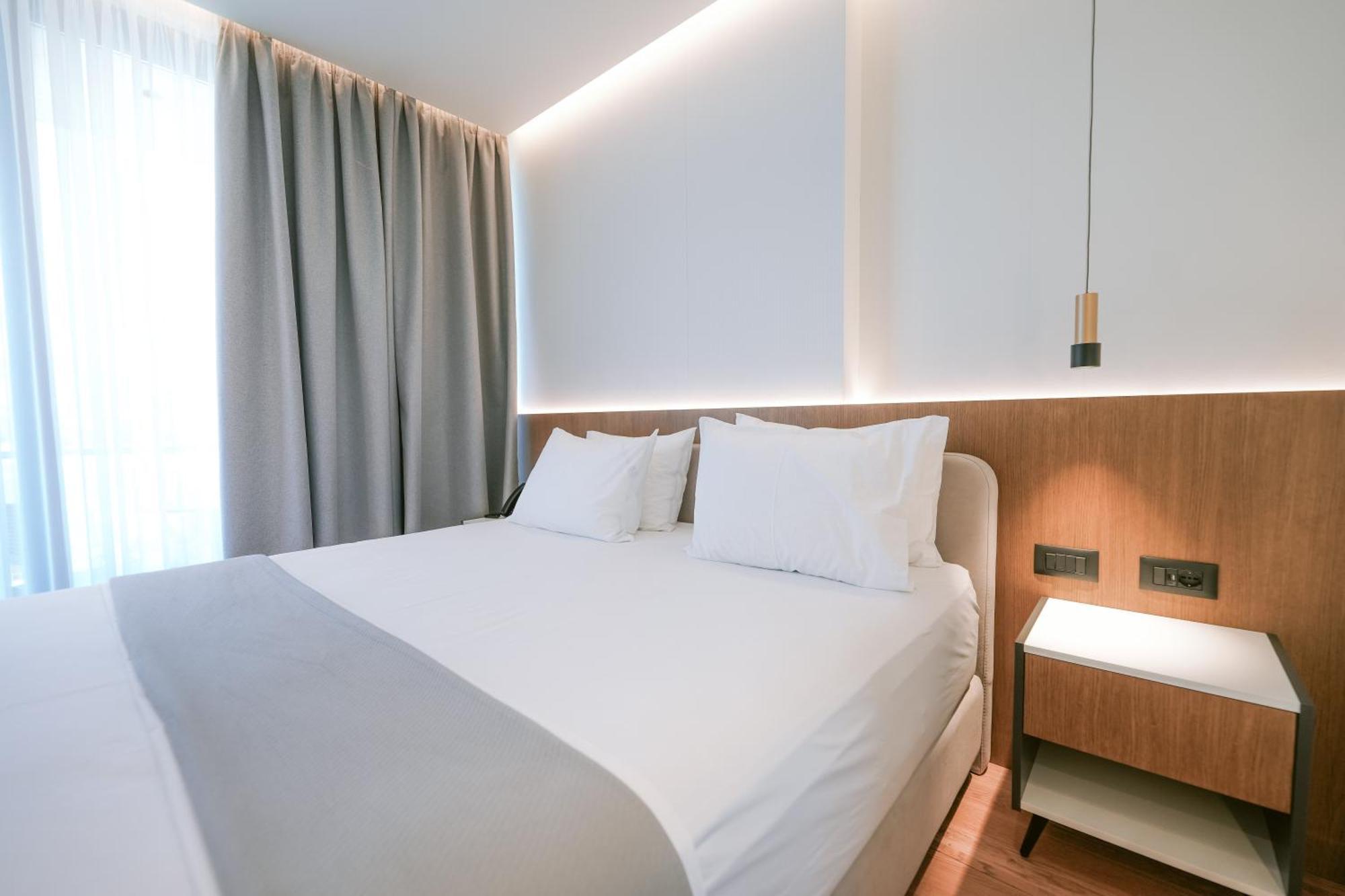 Euro Hotel Ksamil Dış mekan fotoğraf