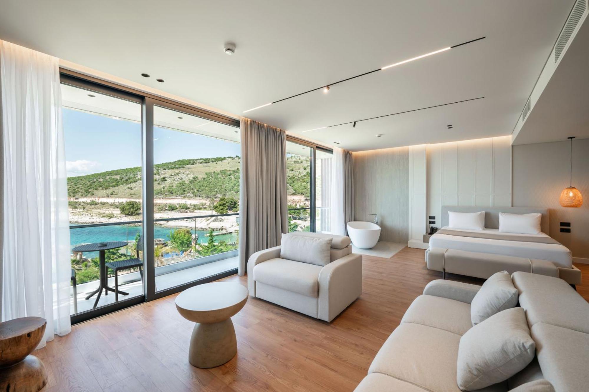 Euro Hotel Ksamil Dış mekan fotoğraf
