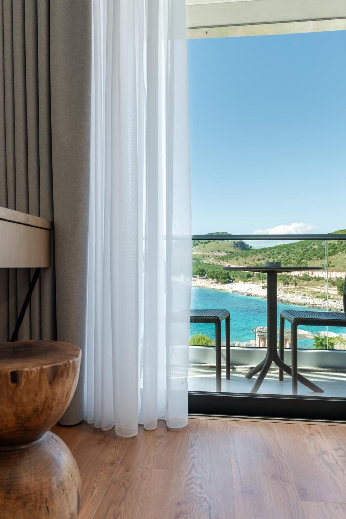 Euro Hotel Ksamil Dış mekan fotoğraf