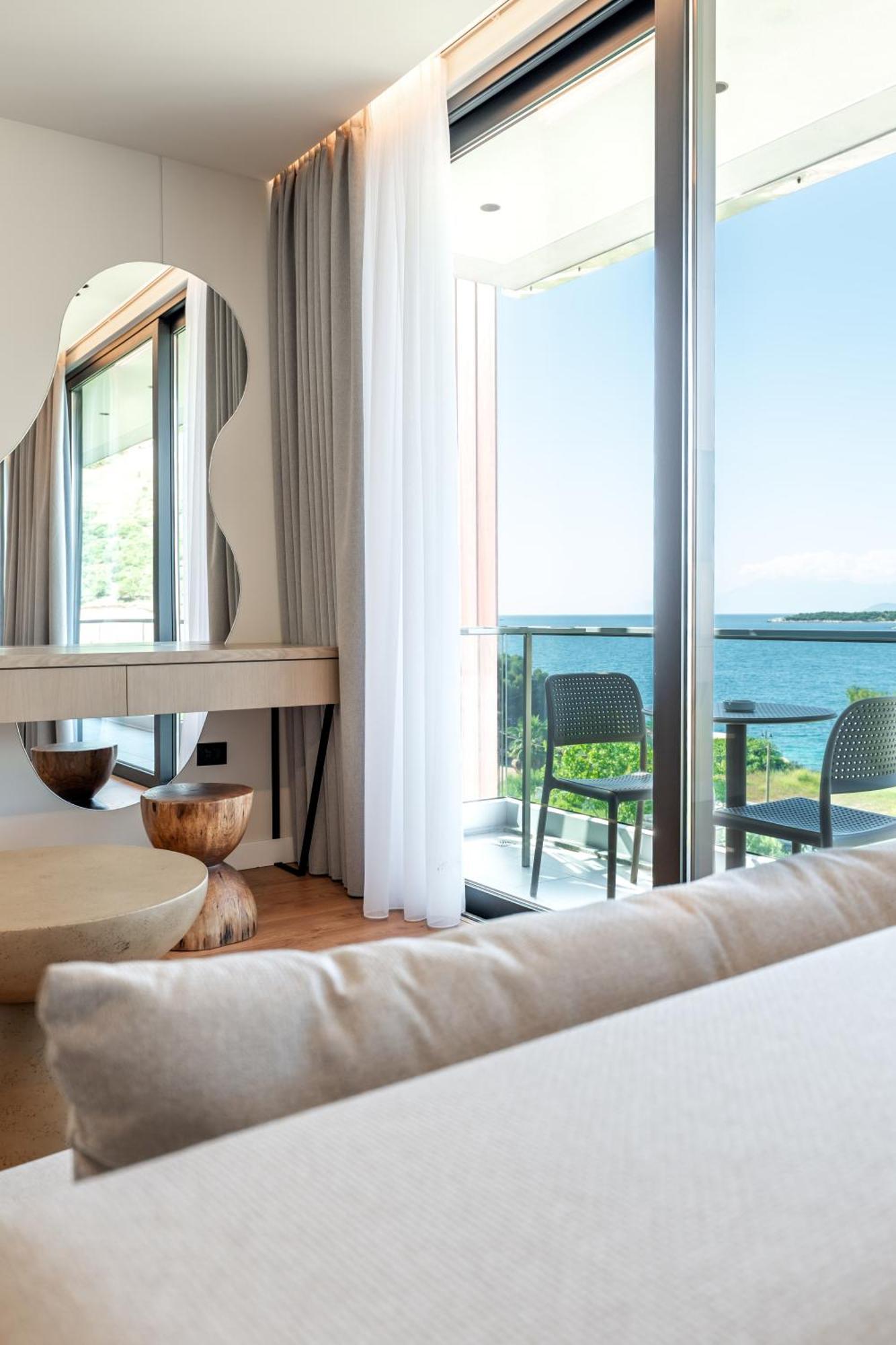 Euro Hotel Ksamil Dış mekan fotoğraf