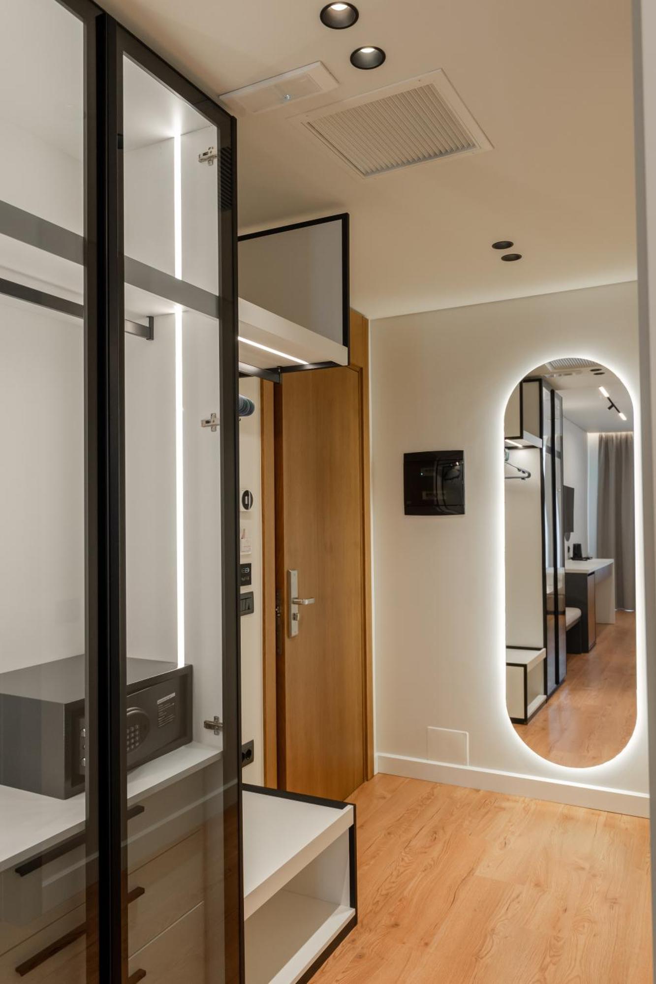 Euro Hotel Ksamil Dış mekan fotoğraf