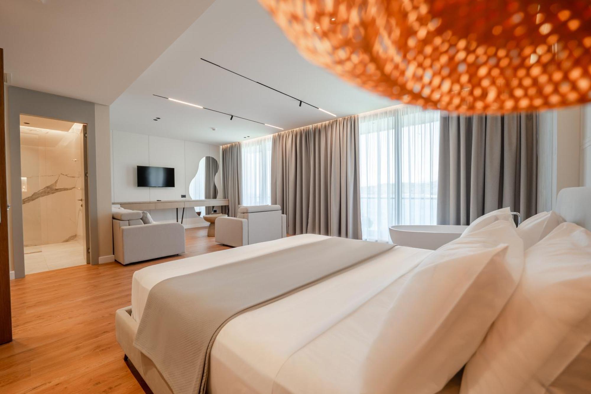 Euro Hotel Ksamil Dış mekan fotoğraf